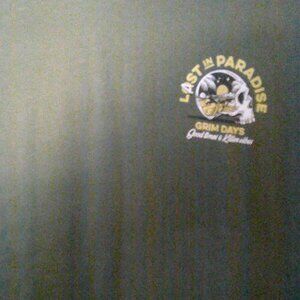 Medium Mens Last In Paradise T-shirt-Good Condition-No Tags